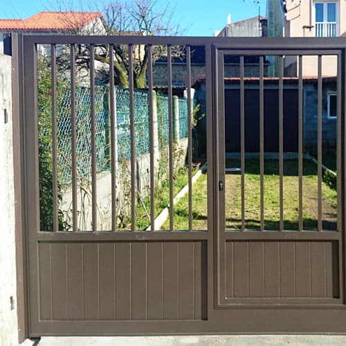 Puertas metálicas en Pontevedra
